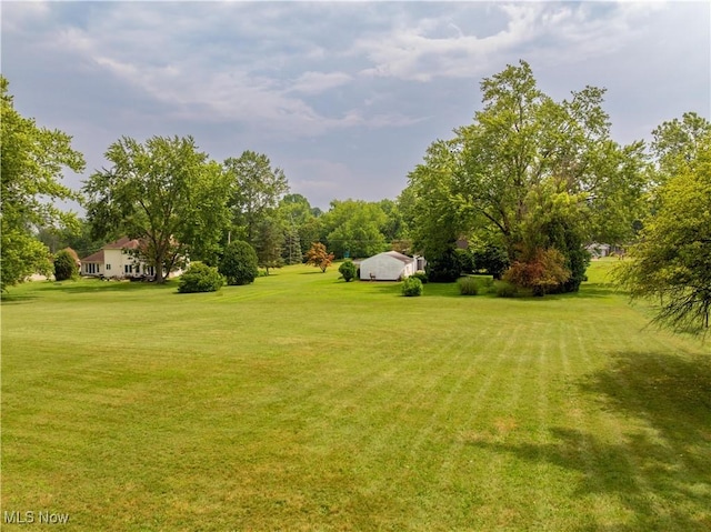 409 Yager Rd, New Franklin, OH 44216 - view of green lawn