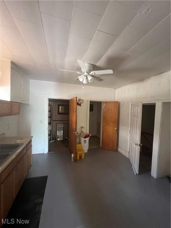 3413 E 72nd St, Cleveland, OH 44127 - photo 5