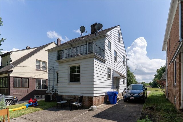 3601 E Scarborough Rd, University Heights, OH 44118 - photo 36