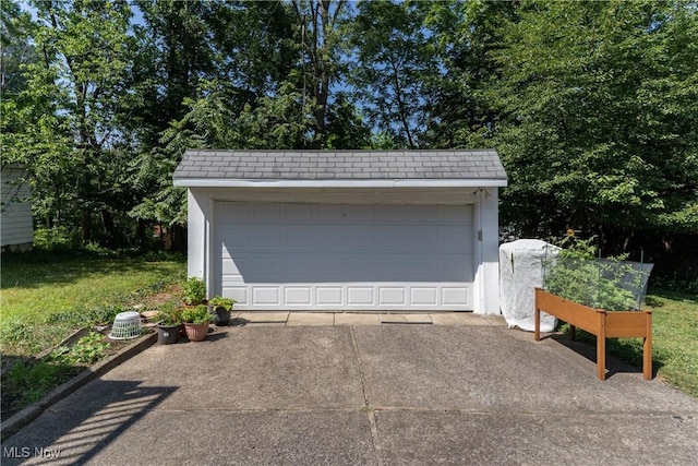 3601 E Scarborough Rd, University Heights, OH 44118 - photo 37