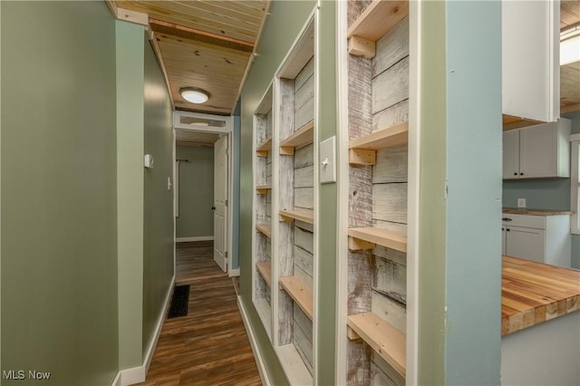 188 Stratford Ave, Wadsworth, OH 44281 - hallway featuring baseboards and dark wood-type flooring