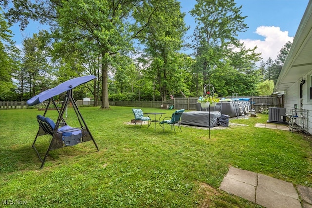 2061 Garden Ln, Hudson, OH 44236 - fenced backyard featuring view of wooded area