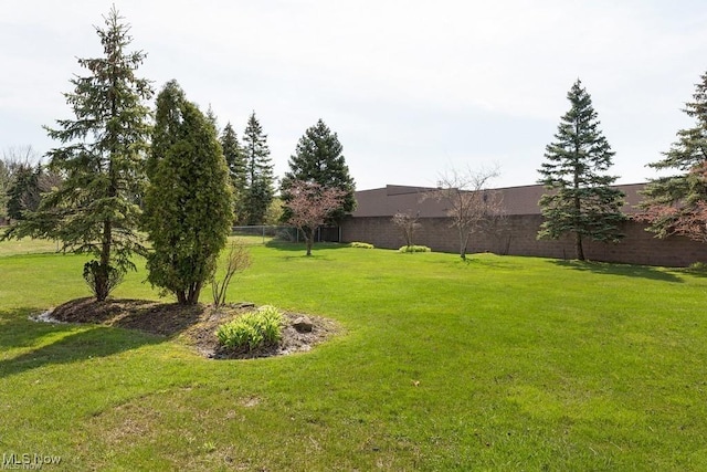 24194 Halburton Rd, Beachwood, OH 44122 - photo 30