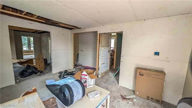 612 W Osborne St, Sandusky, OH 44870 - view of miscellaneous room