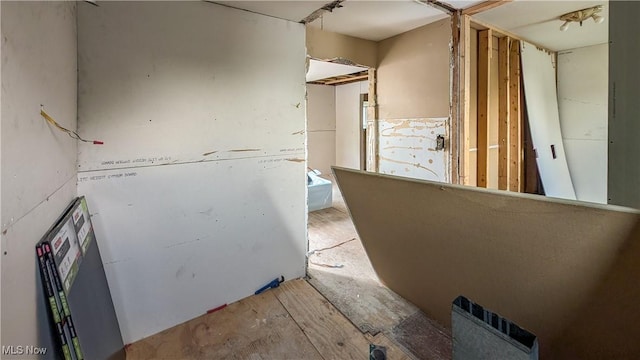 612 W Osborne St, Sandusky, OH 44870 - view of hall