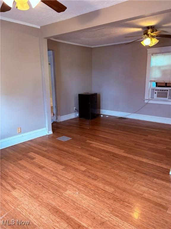 526 7th St, Fairport Harbor, OH 44077 - photo 7