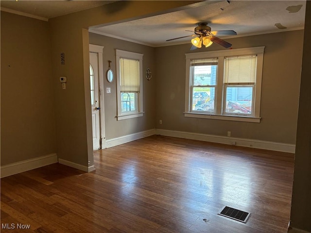 526 7th St, Fairport Harbor, OH 44077 - photo 8