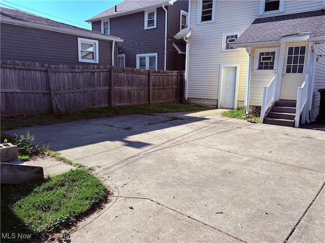 526 7th St, Fairport Harbor, OH 44077 - photo 20