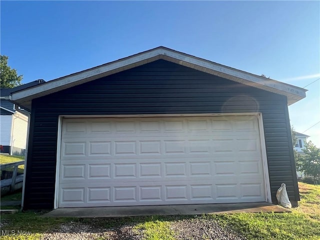 423 W Main St, Barnesville, OH 43713 - view of detached garage