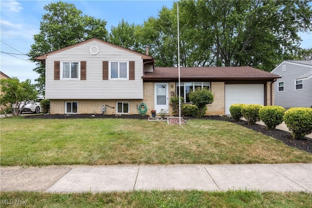 842 Hollywood Blvd, Elyria, OH 44035 - photo 3