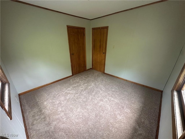 600 Jeanette Ave, Martins Ferry, OH 43935 - unfurnished room featuring carpet and ornamental molding