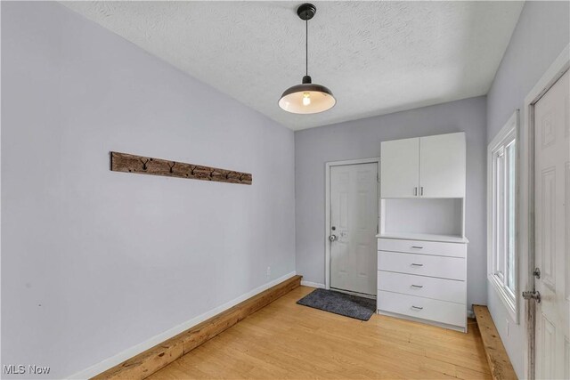 729 Kenilworth Ave, Sheffield Lake, OH 44054 - photo 25