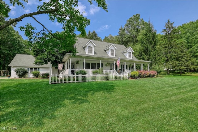 3043 E Wallings Rd, Broadview Heights, OH 44147 - view of front of home featuring covered porch and a front yard