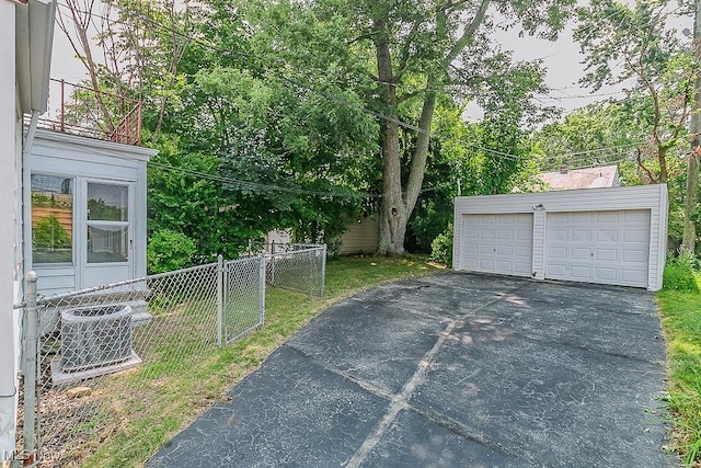 4098 Bushnell Rd, University Heights, OH 44118 - photo 40