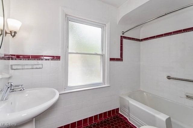4098 Bushnell Rd, University Heights, OH 44118 - photo 32