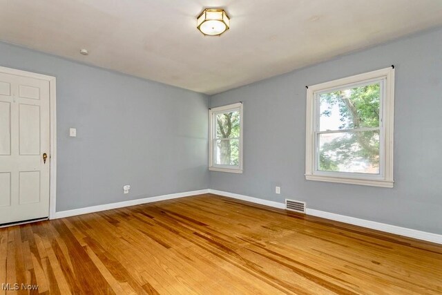 4098 Bushnell Rd, University Heights, OH 44118 - photo 19