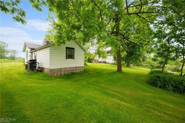 17092 Munn Rd, Chagrin Falls, OH 44023 - photo 3