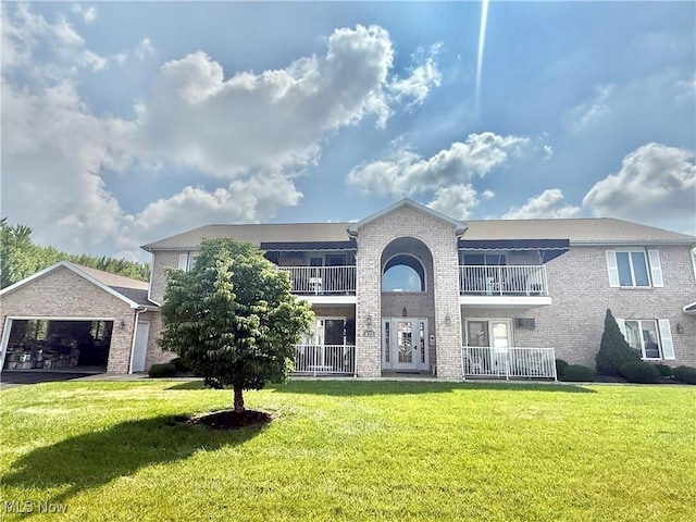 873 Auburn Hills Dr Unit 3, Youngstown, OH 44512 - photo 2