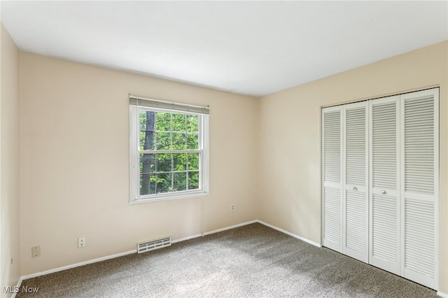 2331 Woodpark Rd, Fairlawn, OH 44333 - unfurnished bedroom featuring carpet floors and a closet
