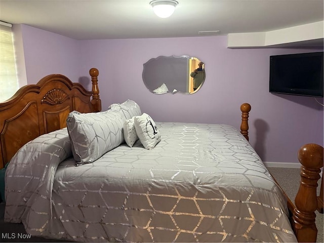 9237 Shephard Rd, Macedonia, OH 44056 - carpeted bedroom with baseboards