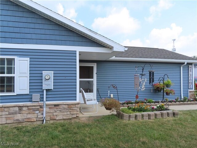 723 Whisper Creek Ln, Lodi, OH 44254 - view of front of property featuring a shingled roof