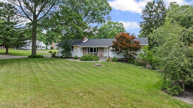 991 W Summit St, Alliance, OH 44601 - photo 3