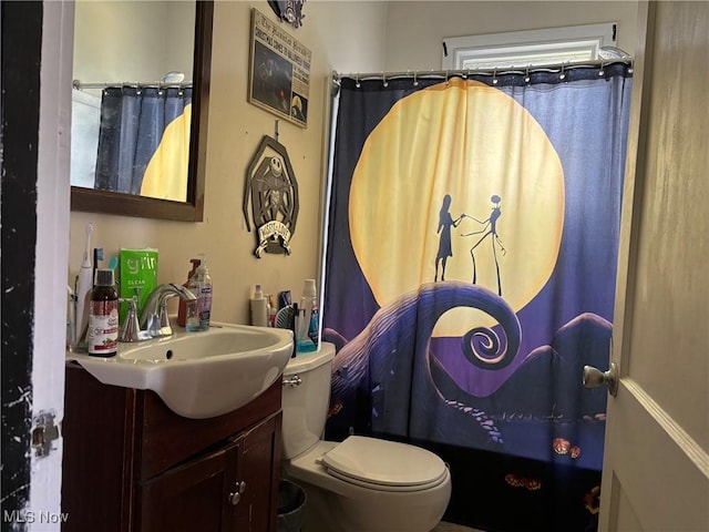 748 Belleview Rd, Cambridge, OH 43725 - bathroom featuring vanity and curtained shower