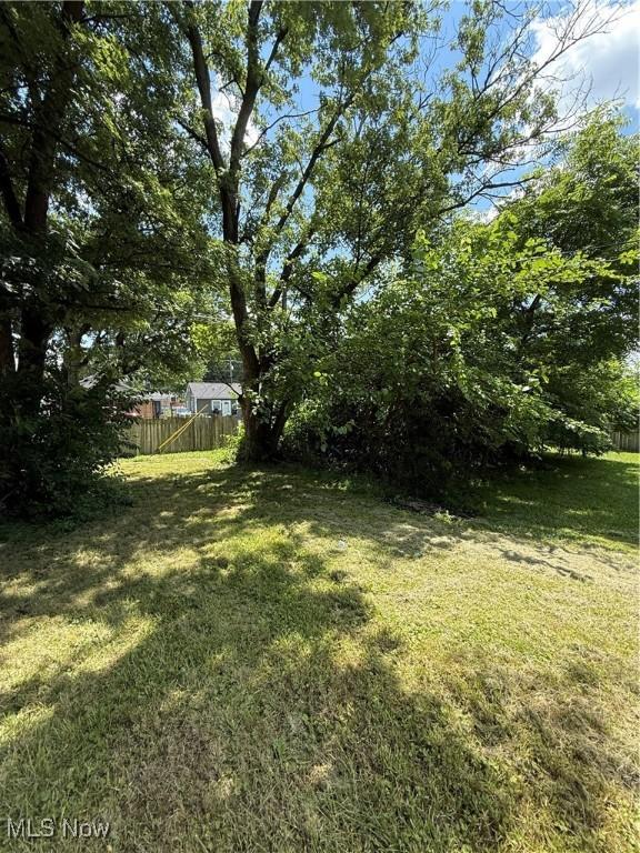 25th St NE, Canton, OH 44705 - photo 4