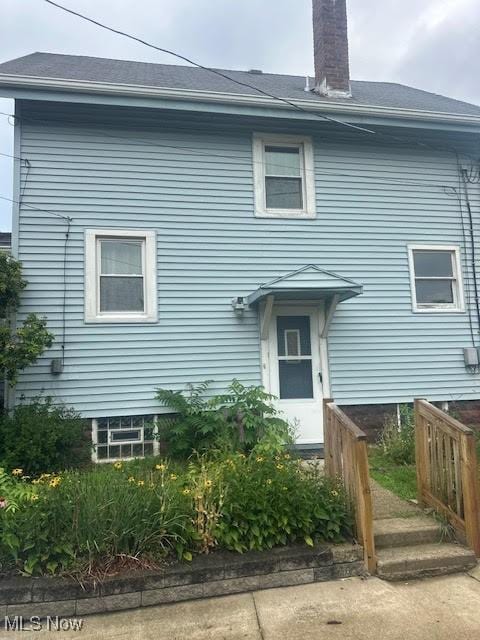 195 Water St, Wadsworth, OH 44281 - view of front of house with a chimney
