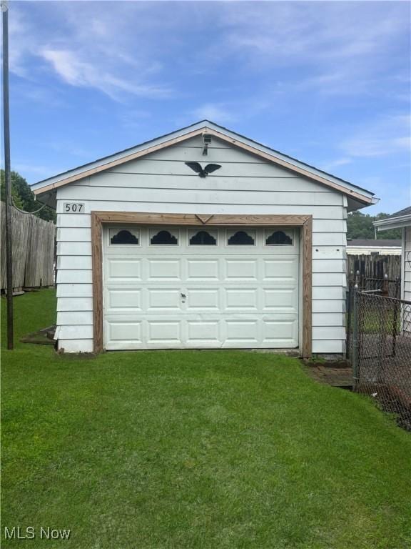 507 Harker Ave, Newell, WV 26050 - garage featuring driveway