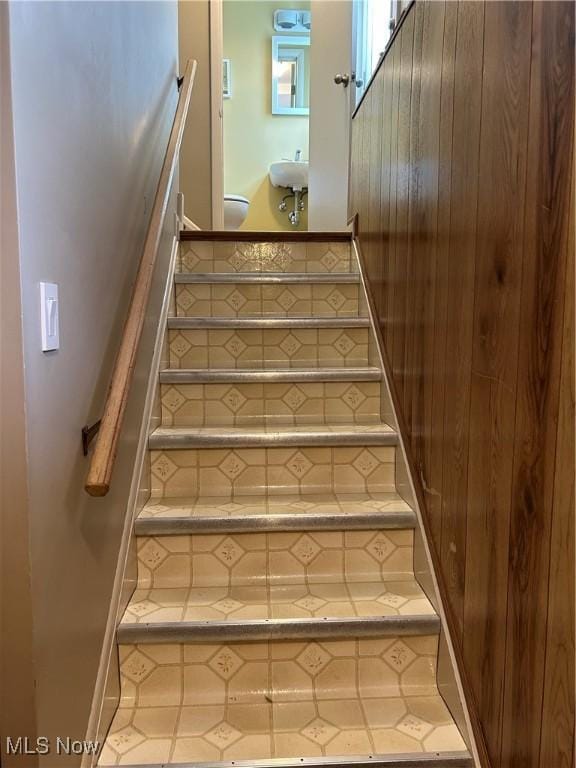 21021 Recher Ave, Euclid, OH 44119 - photo 18