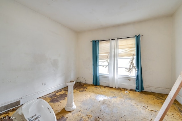 1140 E 113th St, Cleveland, OH 44108 - photo 3