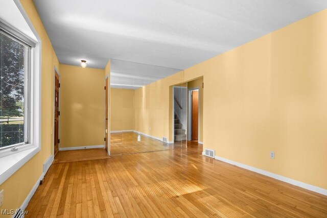 158 Berkshire Rd, Avon Lake, OH 44012 - photo 4