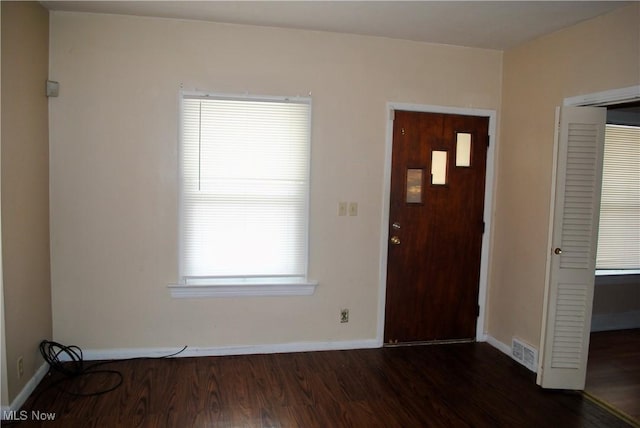 841 Whitcomb Rd, Cleveland, OH 44110 - photo 7