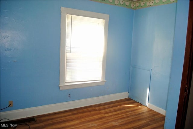 841 Whitcomb Rd, Cleveland, OH 44110 - photo 18