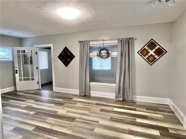 10914 Fidelity Ave, Cleveland, OH 44111 - photo 33