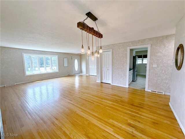 34843 Lake Shore Blvd, Timberlake, OH 44095 - photo 5