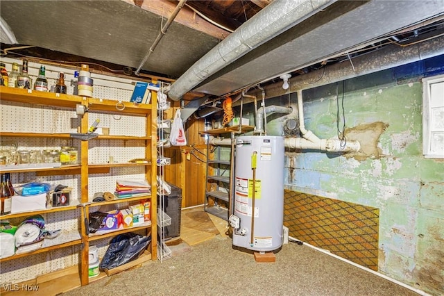 192 Swartz Rd, Akron, OH 44319 - unfinished basement featuring gas water heater and concrete block wall
