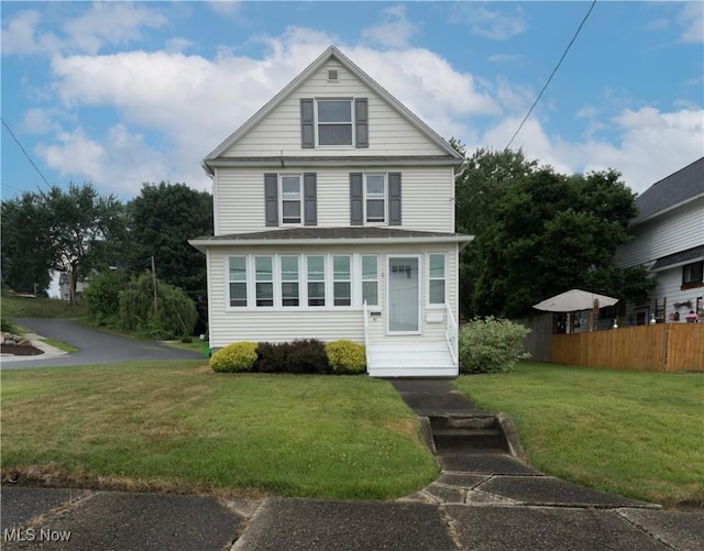 41 New St, Barberton, OH 44203 - view of american foursquare style home