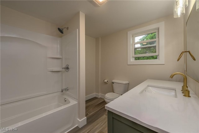 41 New St, Barberton, OH 44203 - bathroom featuring vanity, wood finished floors, and shower / washtub combination