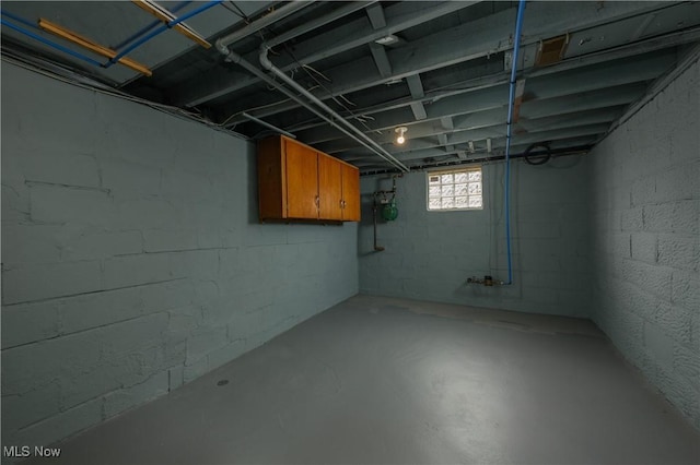 41 New St, Barberton, OH 44203 - view of below grade area