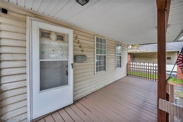 3566 Sykora Rd, Cleveland, OH 44105 - photo 5