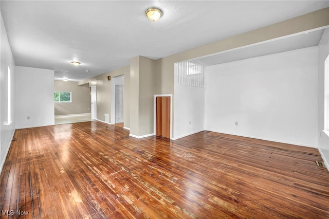 3566 Sykora Rd, Cleveland, OH 44105 - photo 16