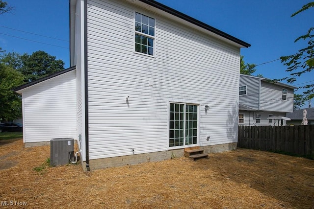 669 Orchard Rd, Willoughby, OH 44094 - photo 23