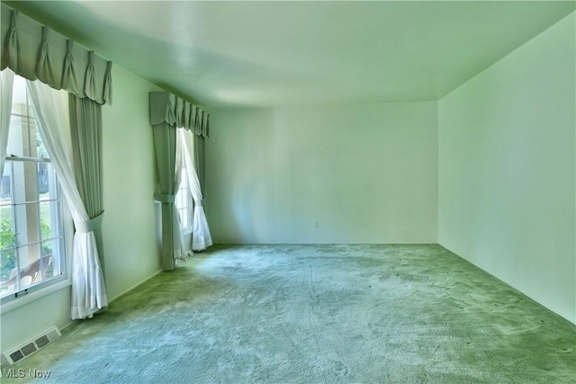 2741 Citadel Dr NE, Warren, OH 44483 - view of carpeted spare room