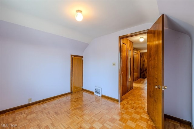 18620 Arrowhead Ave, Cleveland, OH 44119 - photo 27