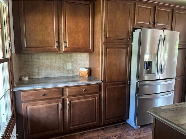 6279 Palmer Dr NW, Canton, OH 44718 - kitchen featuring stainless steel fridge and backsplash
