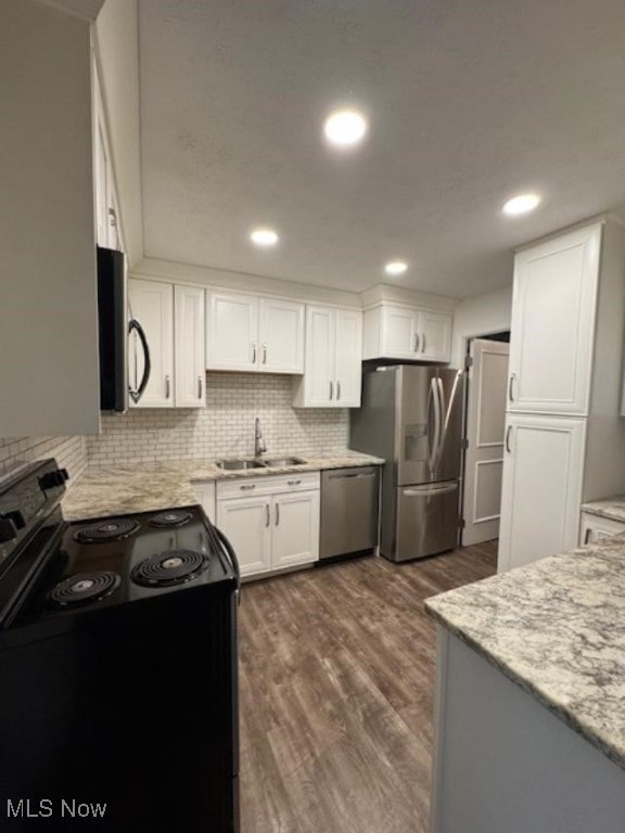 24640 Clareshire Dr Unit A, North Olmsted, OH 44070 - photo 4