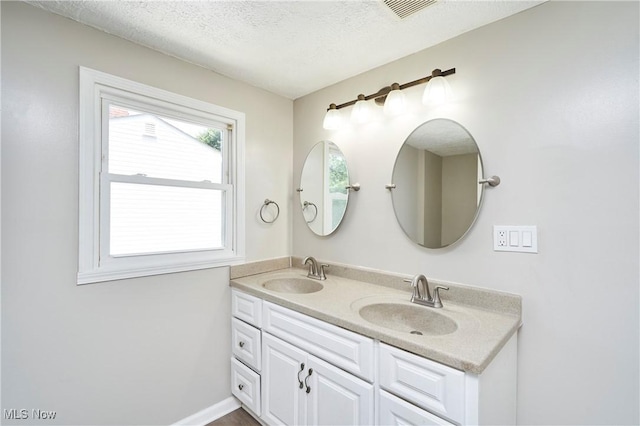 976 Valdes Ave, Akron, OH 44320 - photo 11