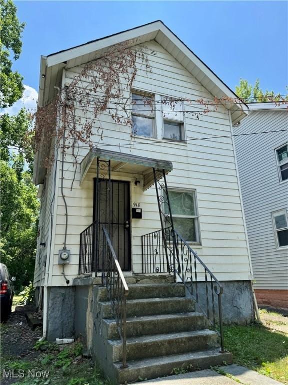918 Bye St, Akron, OH 44320 - photo 2